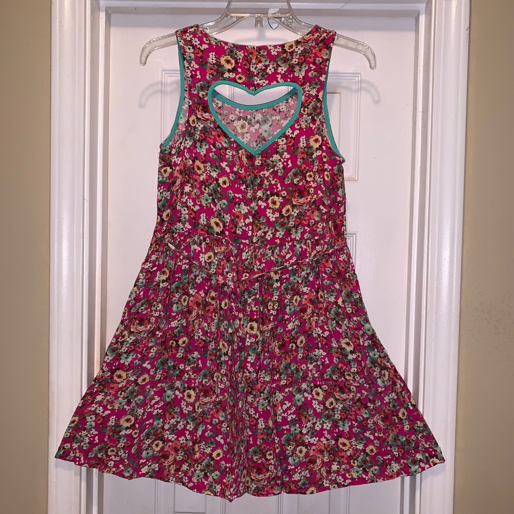 Dress - Picture 2 of 2
